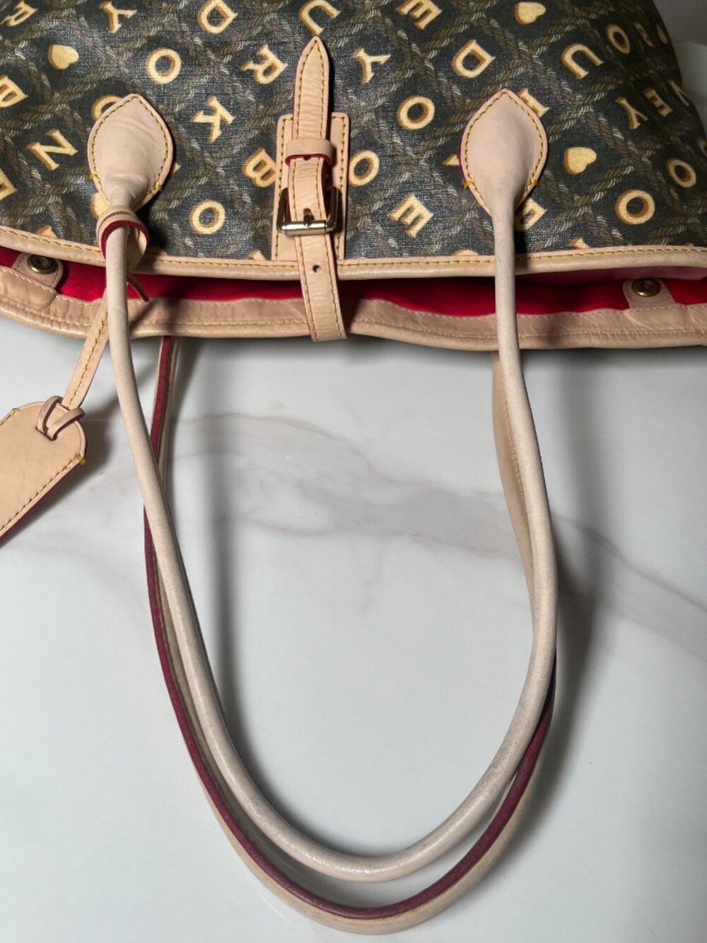 Dooney & Bourke Signature Heart Y2K Canvas Leather Tote - Picture 12 of 15